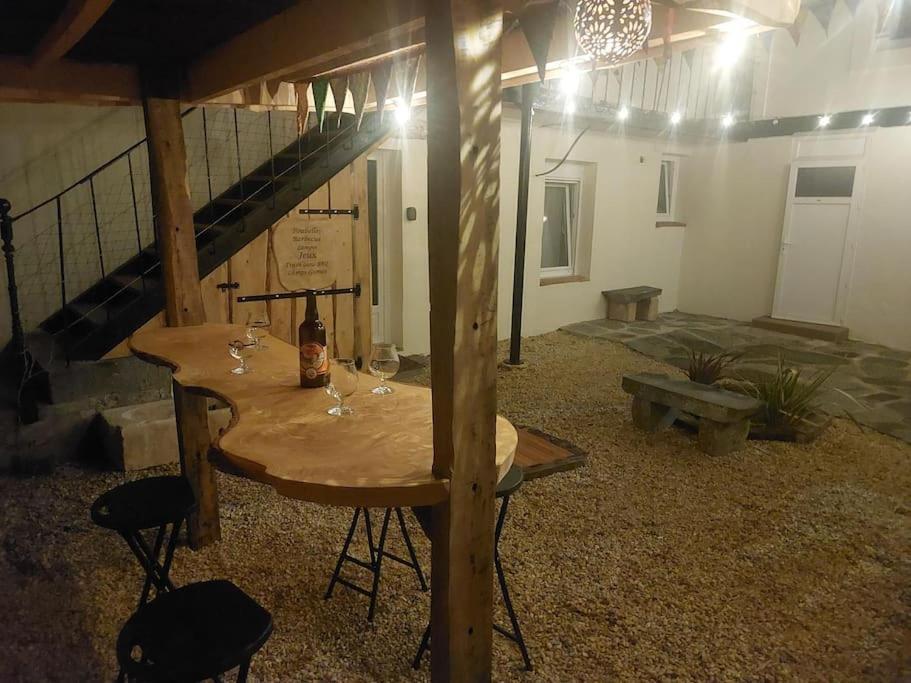 Le Cormoran Emplacement Ideal, Moderne Tres Equipe Thury-Harcourt-le-Hom